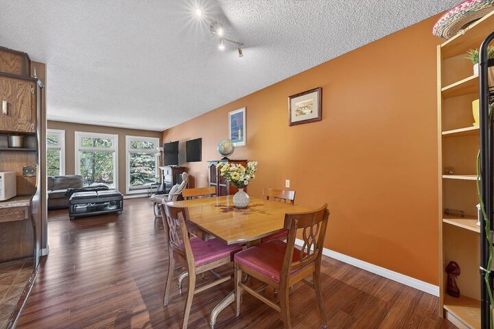 Property Photo: 408 Rundleville Place NE AB T1Y 2T4