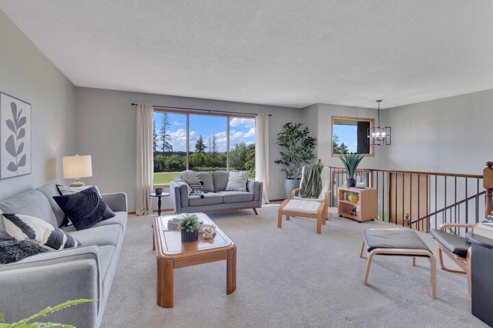 Property Photo: 27 Warwick Drive AB T4N 6L4