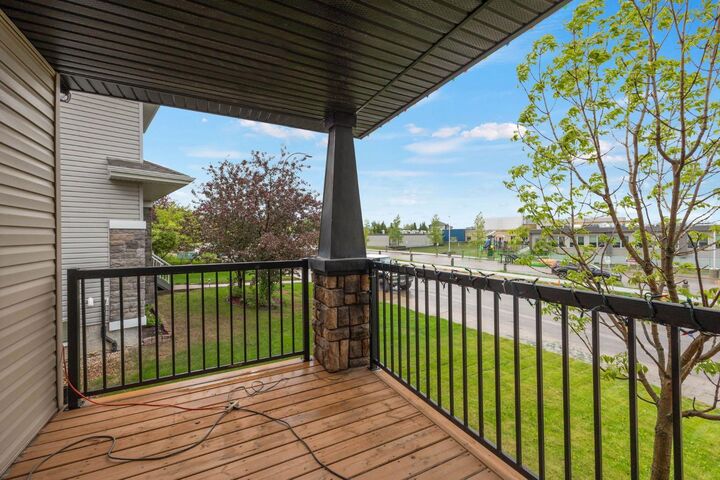 Property Photo:  104 Crane Rise  AB T9K 0R6 