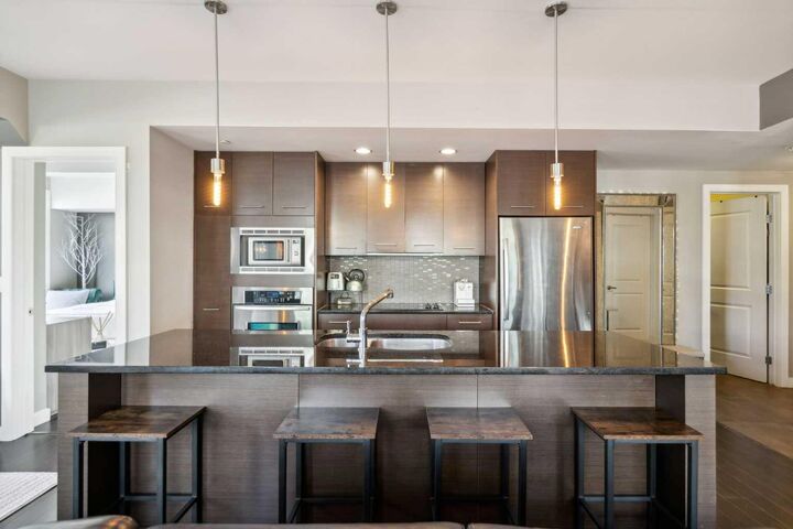 540 34 Street NW 103 — photo 1