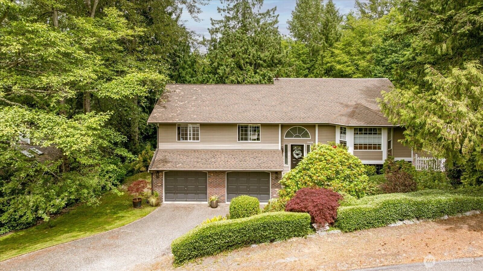 Property Photo:  2415 E Cedar Hills Drive  WA 98274 