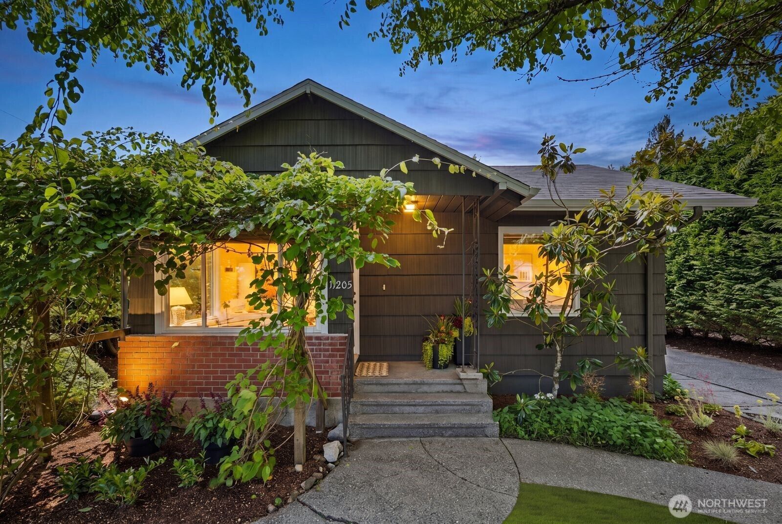 Property Photo: 11205 Phinney Avenue N WA 98133