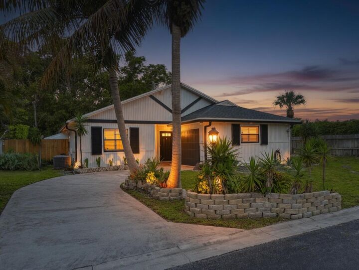 Property Photo:  6062 Bania Wood Circle  FL 33462 