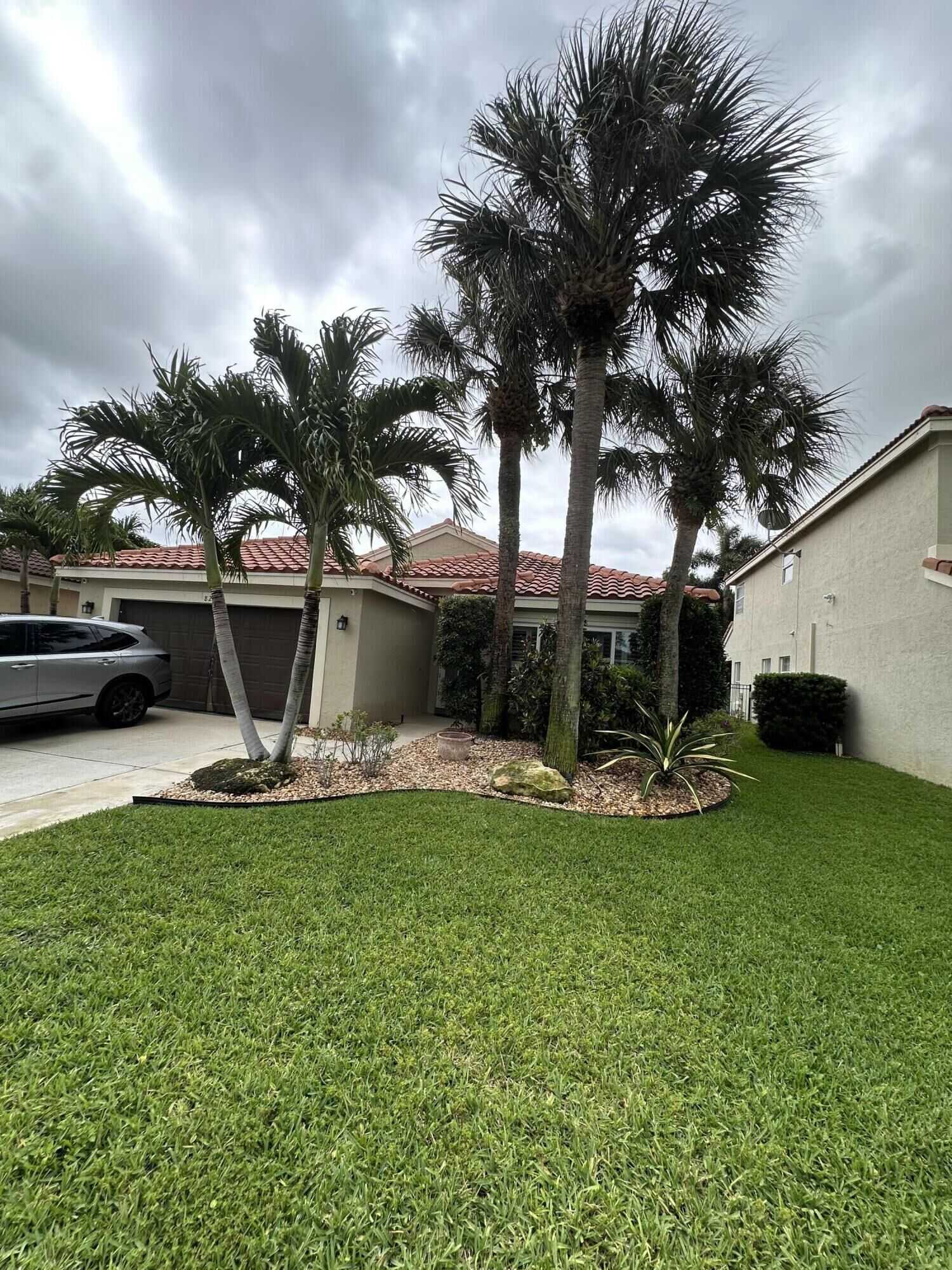 Property Photo: 8202 White Rock Circle FL 33436