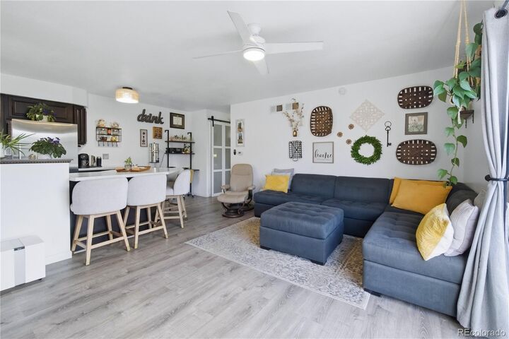 Property Photo:  1250 S Monaco Street Parkway 12  CO 80224 