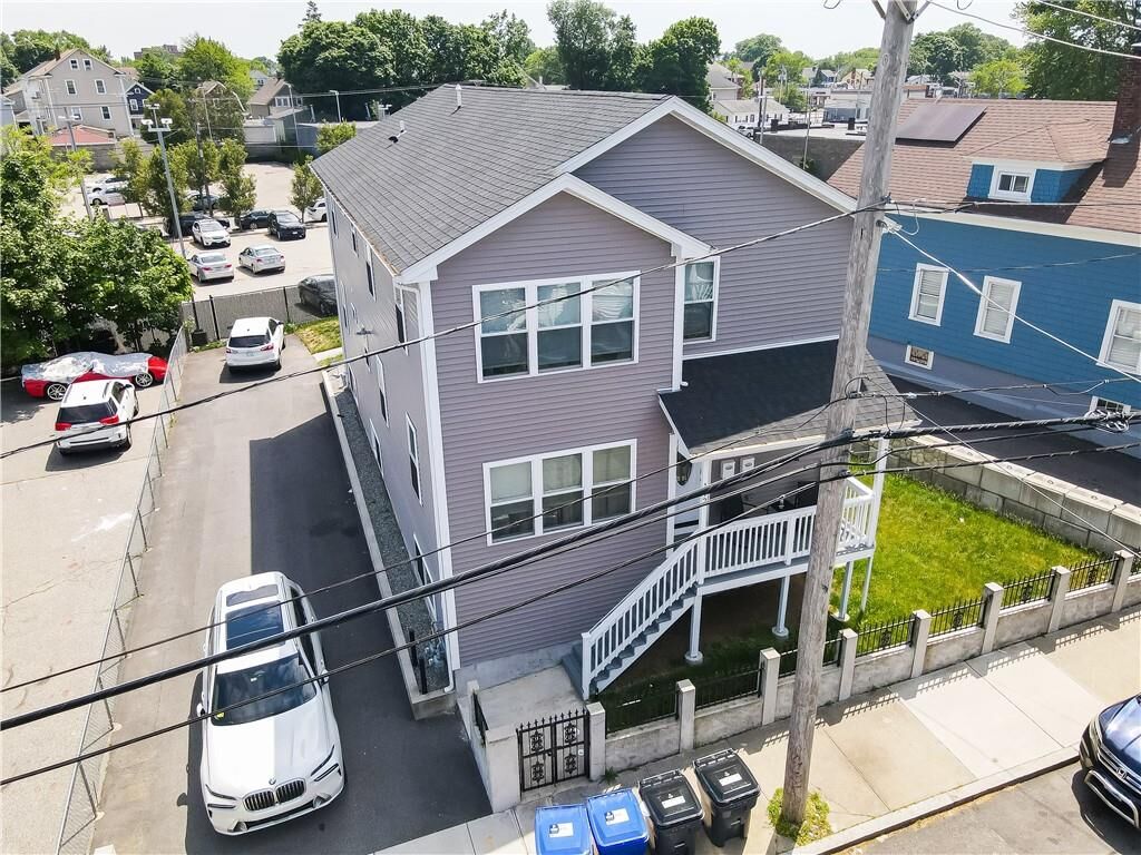 Property Photo:  172 Baker Street  RI 02905 