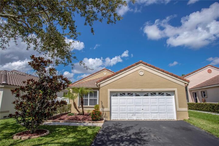 Property Photo: 614 Stanton Ln FL 33326