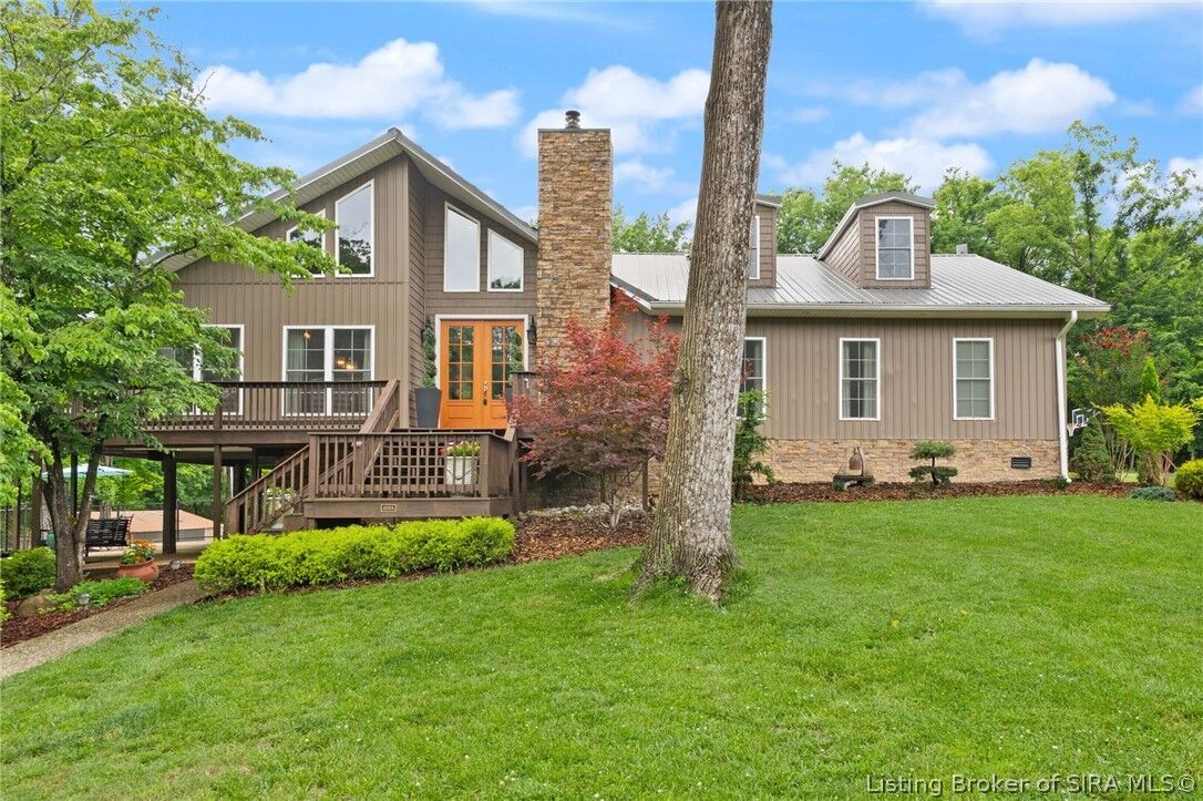 Property Photo: 11115 Lambs Ridge Road SE IN 47117