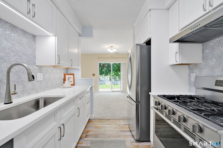 Property Photo: 16 Maple Street 20 CT 06066