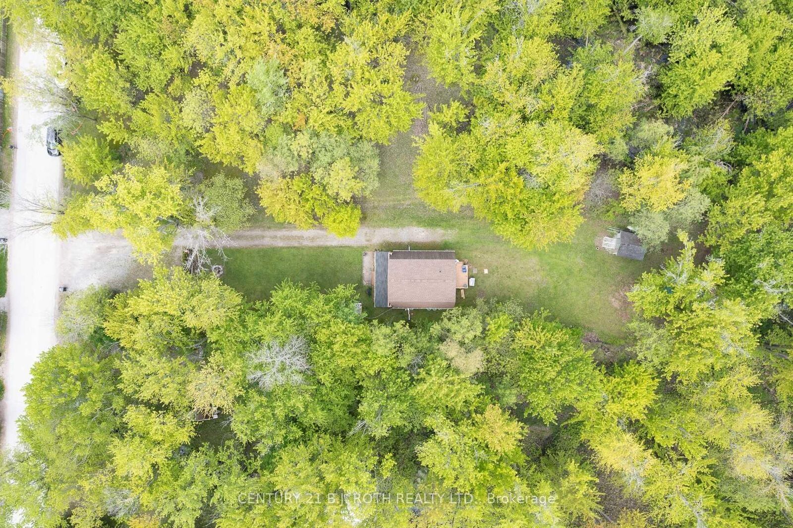 Property Photo:  2597 Lakeshore Drive  ON L0K 1B0 