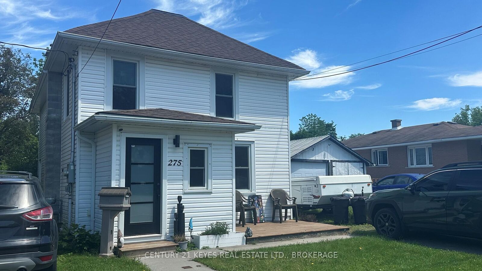 Property Photo: 275 Victoria Avenue ON K7G 2S3