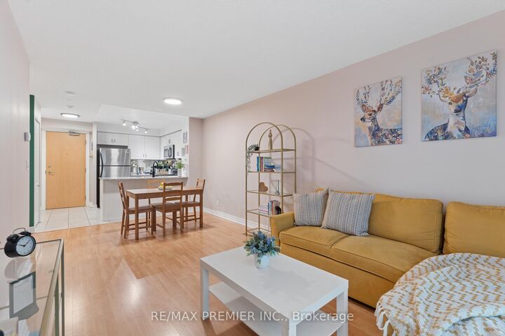 Property Photo: 212 Eglinton Avenue E 307 ON M4P 0A3