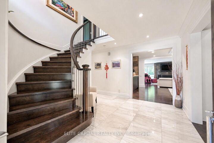 Property Photo: 16 Thomas Reid Road ON L6C 1A5