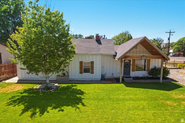 Property Photo: 208 S 100 W UT 84648