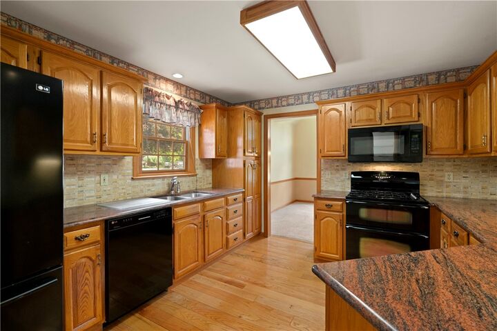 Property Photo:  8214 Marquis Drive  PA 15237 