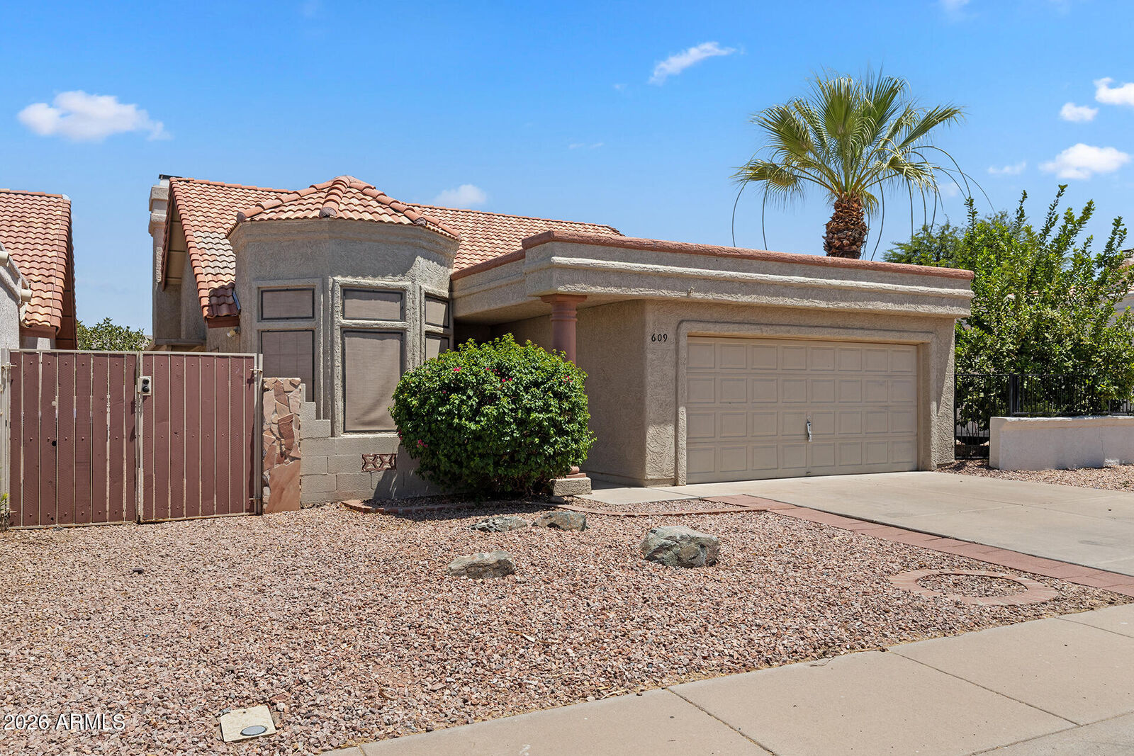 Property Photo:  609 S Danyell Drive  AZ 85225 