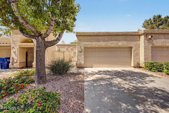 Property Photo:  352 W Carmen Street  AZ 85283 
