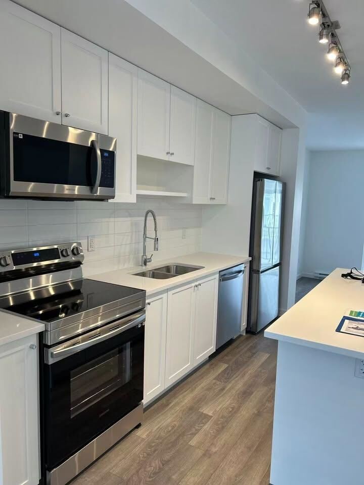 Property Photo:  15778 85 Avenue 5X  BC V4N 6W8 