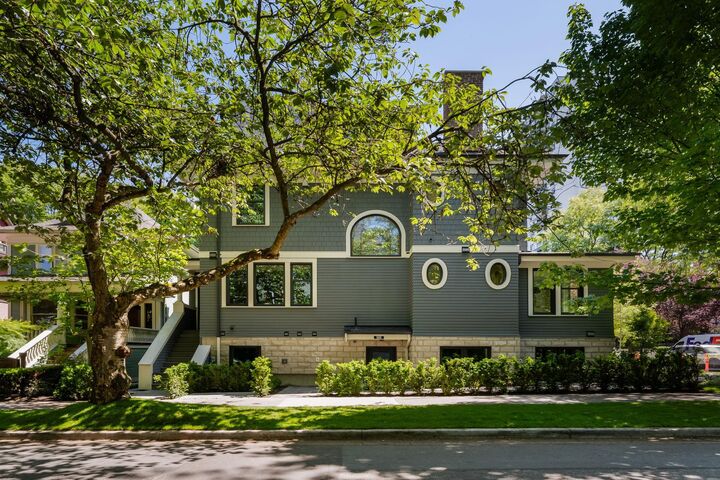 Property Photo: 980 Bidwell Street BC V6G 1M3