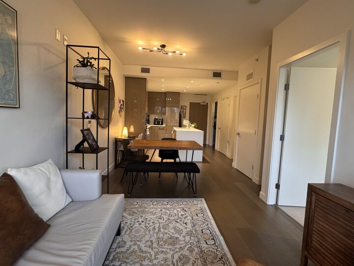 Property Photo:  5189 Cambie Street 3xx  BC V5Z 0J4 