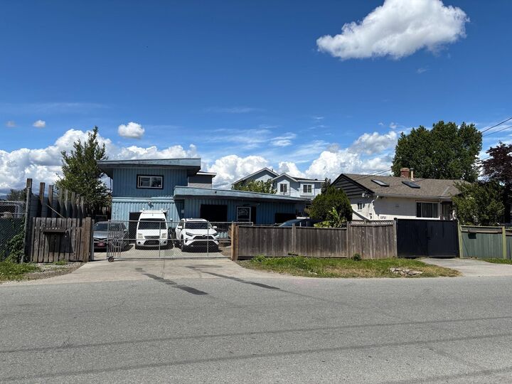 12711 112A Avenue — photo 1
