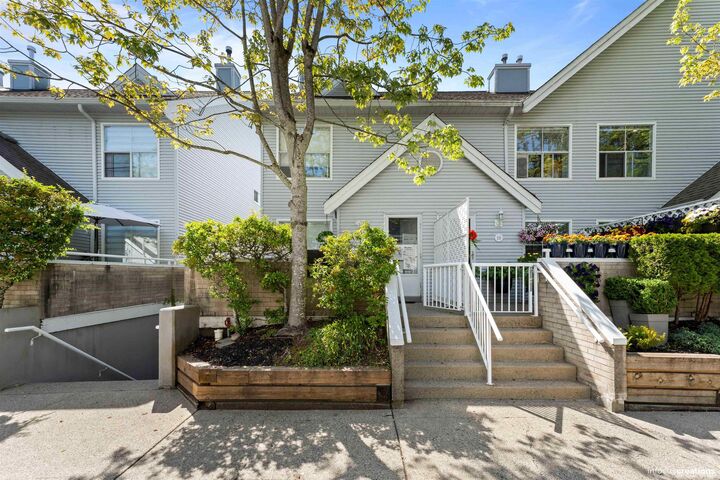 Property Photo: 13713 72A Avenue 28 BC V3W 1K2