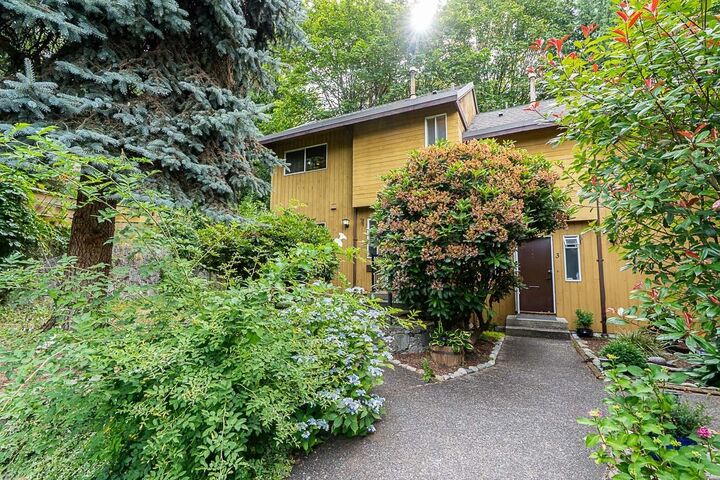 Property Photo: 305 Decaire Street 4 BC V3K 4Z6