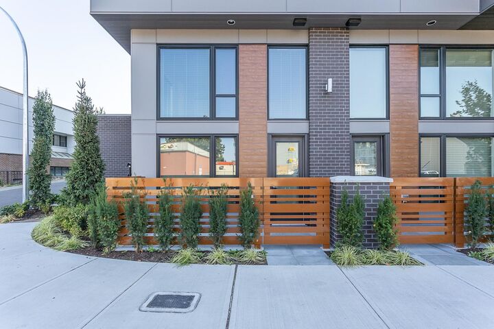 32838 Ventura Avenue 105 — photo 1