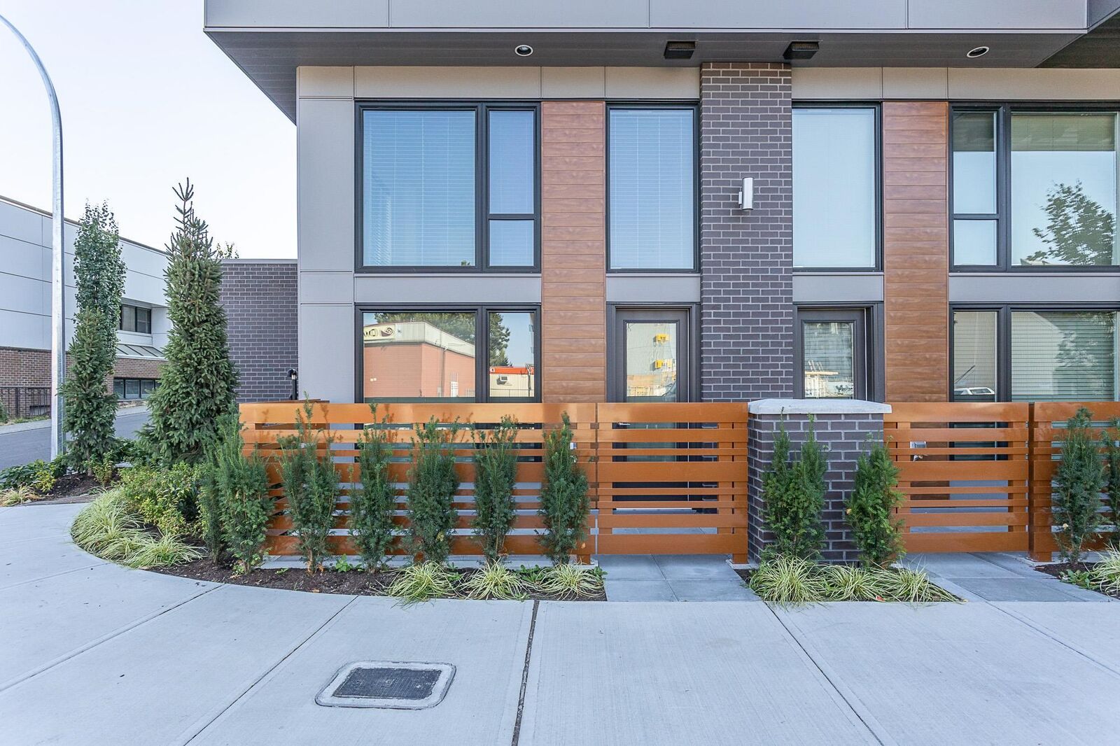 Property Photo:  32838 Ventura Avenue 105  BC V2T 4S6 