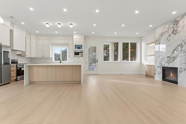 Property Photo: 45141 Watson Road 2 BC V2R 6N2