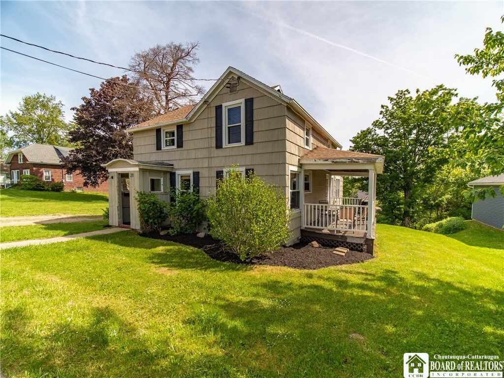 Property Photo:  21 Academy Street  NY 14757 