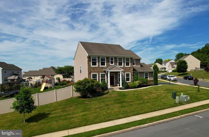 Property Photo:  304 Braddock Drive  PA 17319 