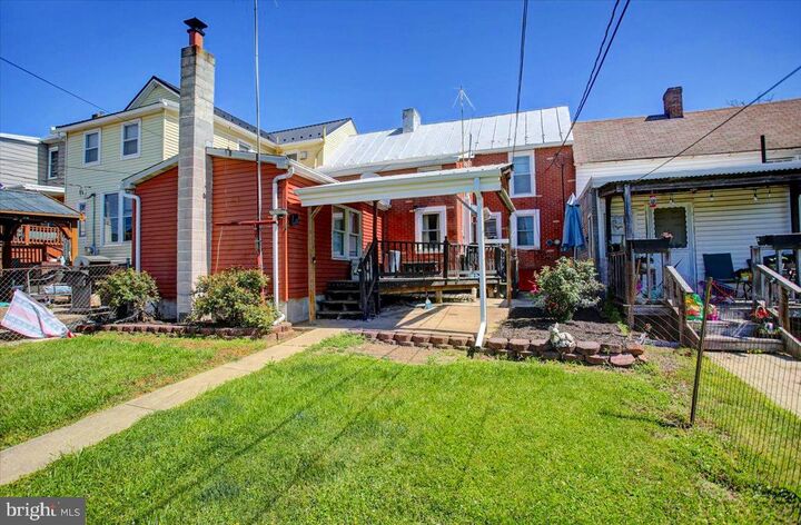 Property Photo:  324 E Main Street  MD 21727 