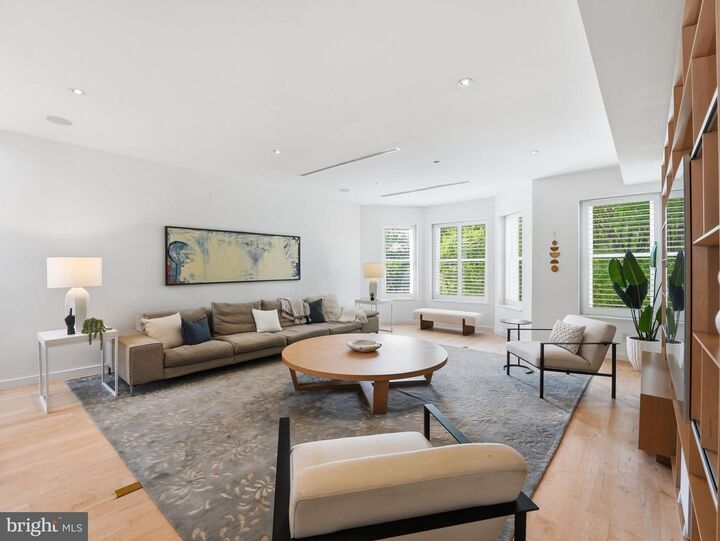 Property Photo: 1845 Calvert Street NW DC 20009