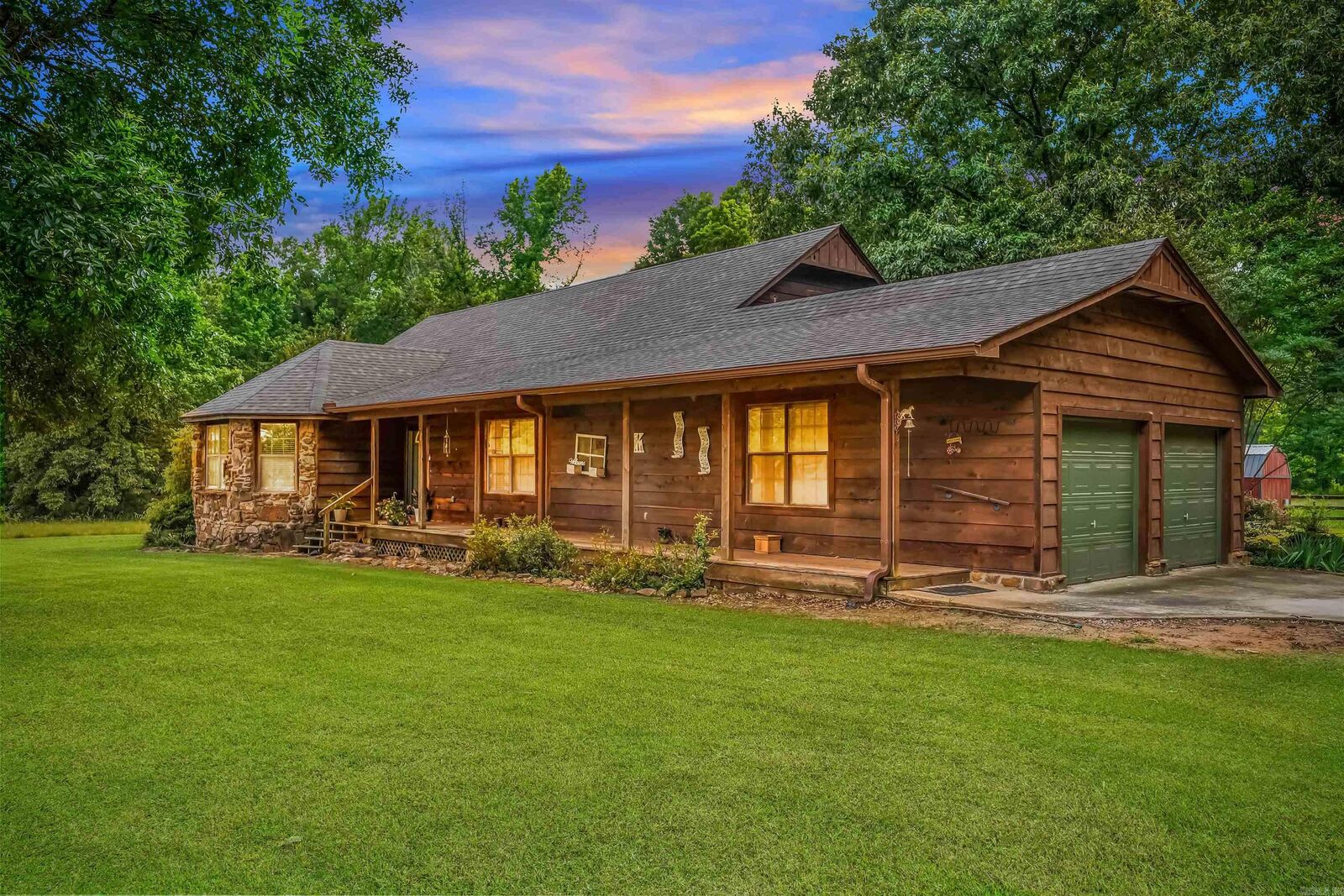 Property Photo: 51 Matt Abbott Drive AR 72120-9601