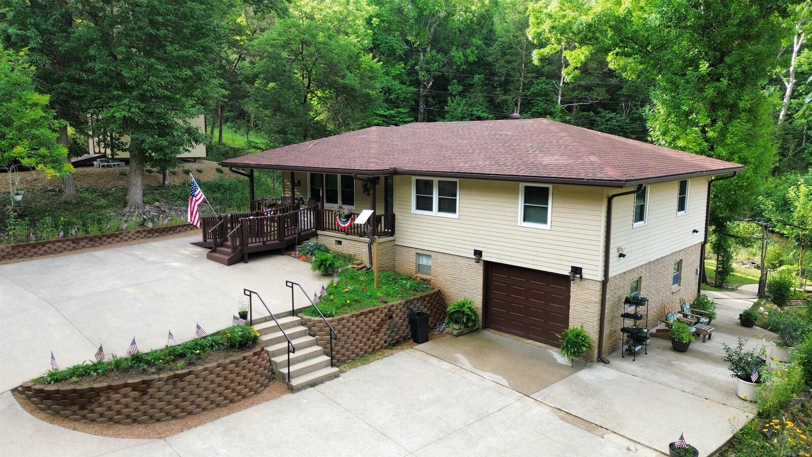 Property Photo:  153 Wahpeton Hill Road  AR 72542 