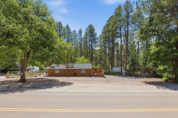 Property Photo:  1389 E Christopher Creek Loop  AZ 85541 