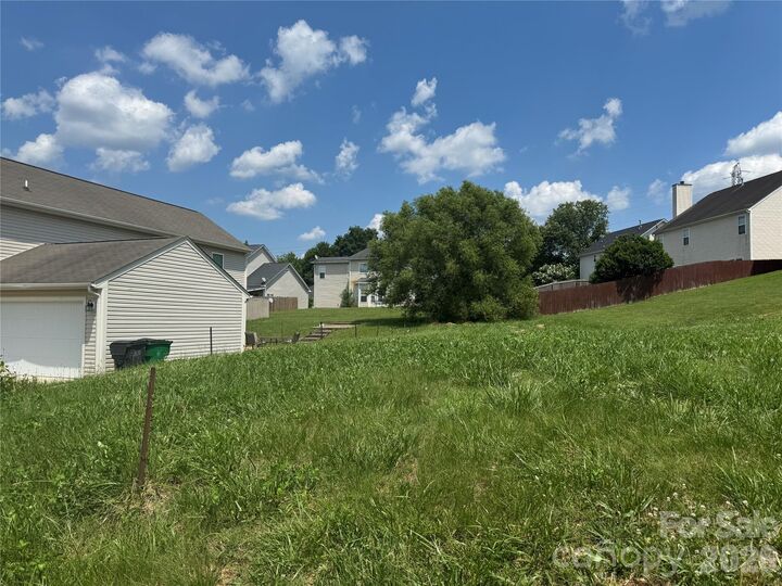 Property Photo: 8312 Cozen Way NC 28215