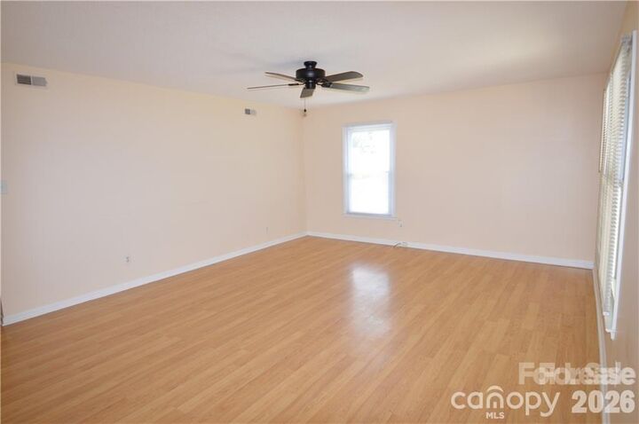 Property Photo:  11701 Shandon Circle  NC 28226 