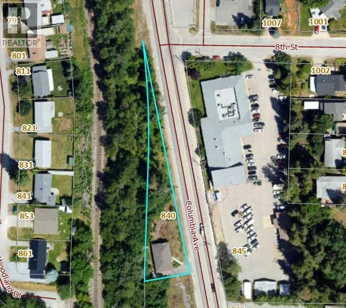 Property Photo: 840 Columbia Avenue BC V1N 1H2