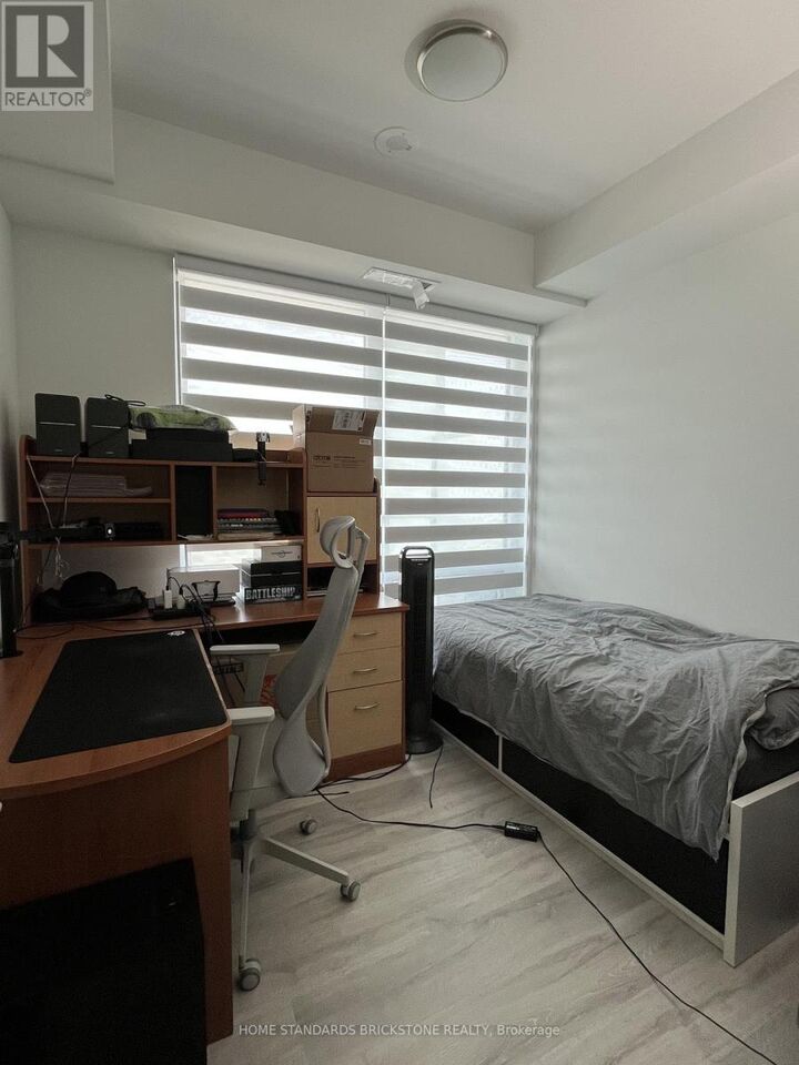 Property Photo:  7 Golden Lions Heights 1309  ON M2M 0C1 