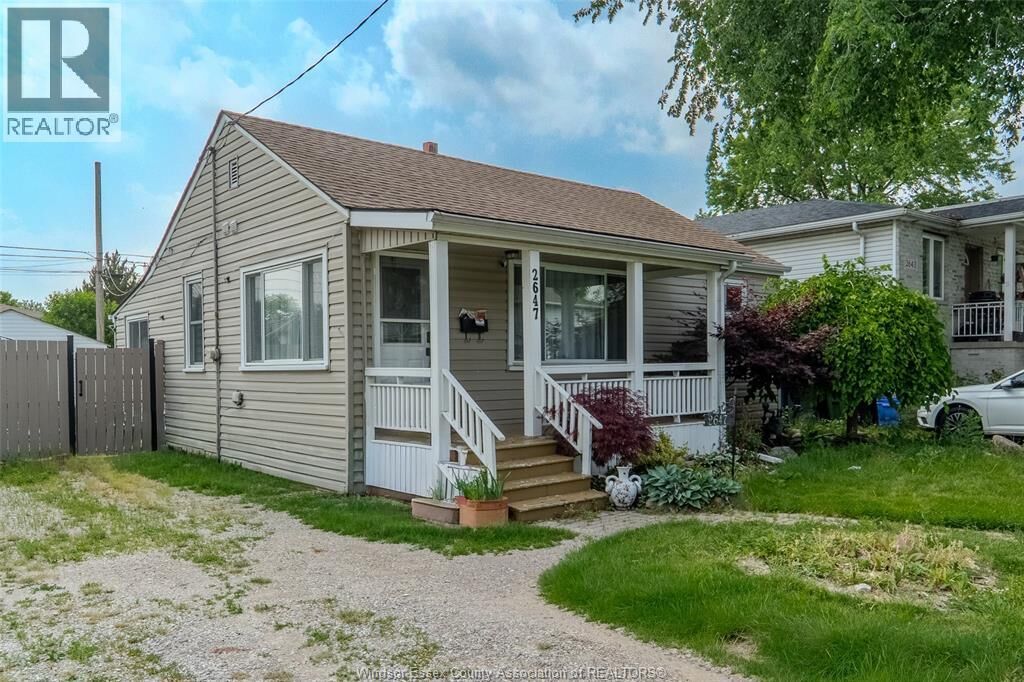 Property Photo:  2647 George  ON N8W 4M8 
