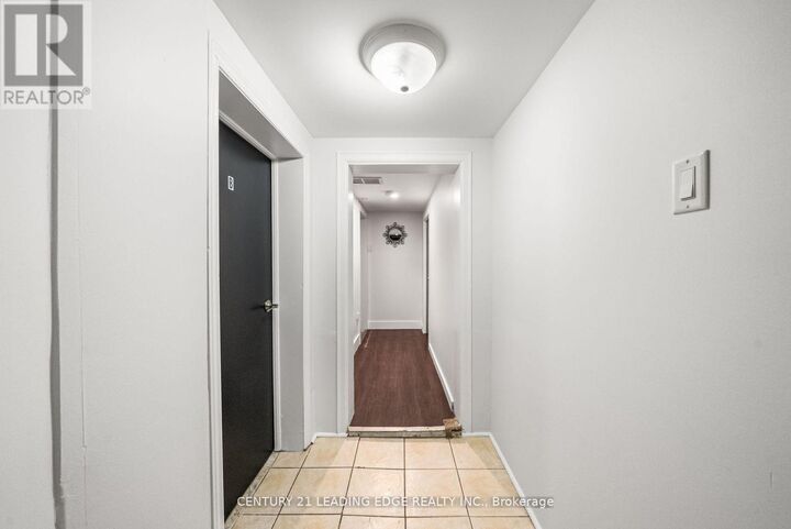Property Photo:  620 Birchmount Road Unit 1B  ON M1K 1P9 