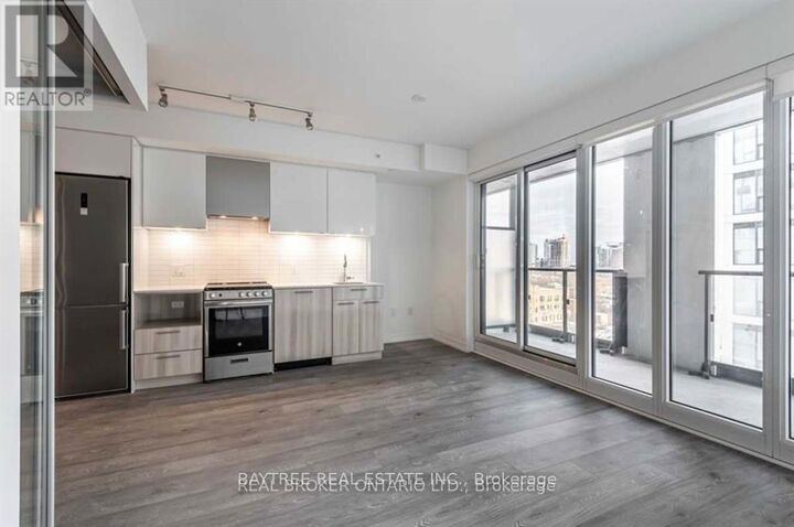 Property Photo: 251 Jarvis Street 1121 ON M5B 0C3