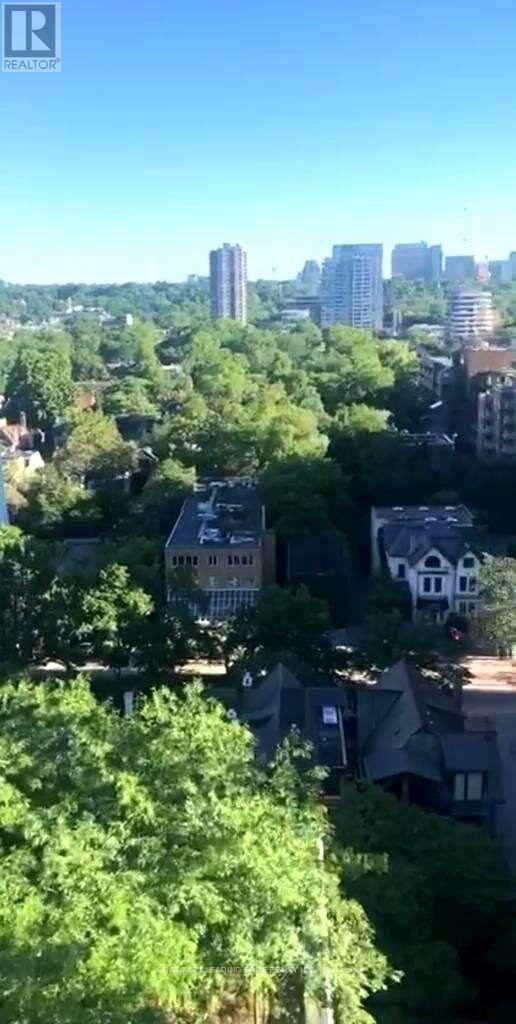 Property Photo:  200 Bloor Street West 1406  ON M5S 0B1 
