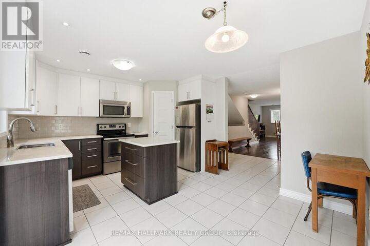 Property Photo: 670 Danaca Private ON K1K 2V7