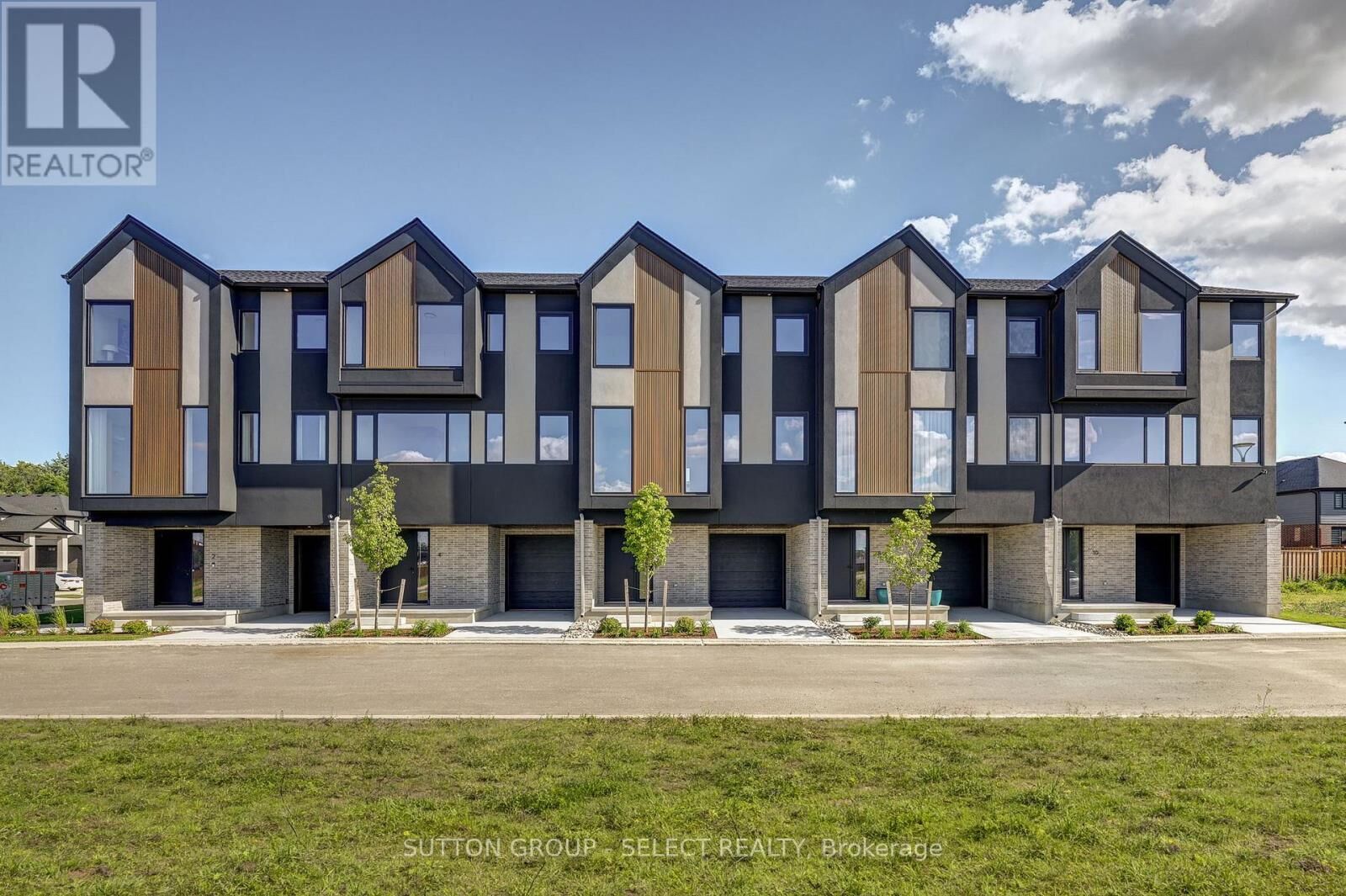 Photo de la propriété: 3090 Petty Road 2 ON N6L 0H3