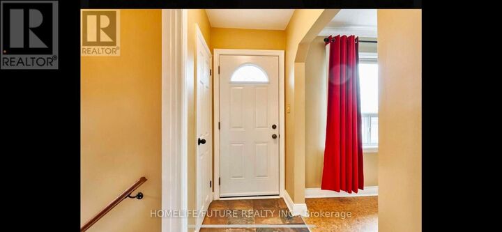 Property Photo:  1377 Warden Avenue Main  ON M1R 2S3 