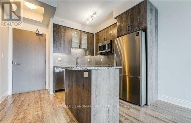 Property Photo:  9088 Yonge Street 1509  ON L4C 0Z1 
