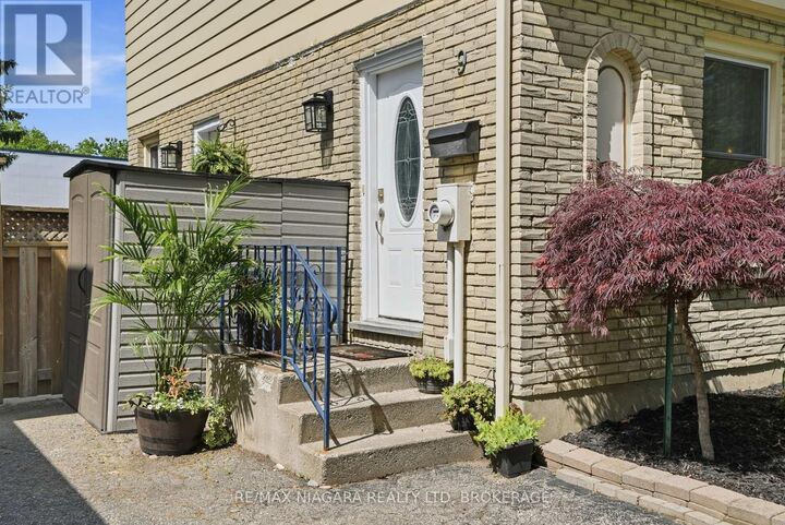 Property Photo:  9 Lafayette Drive  ON L2N 6C1 
